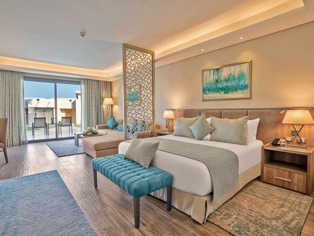 Rixos Premium Magawish Suites And Villas Хургада Номер фото